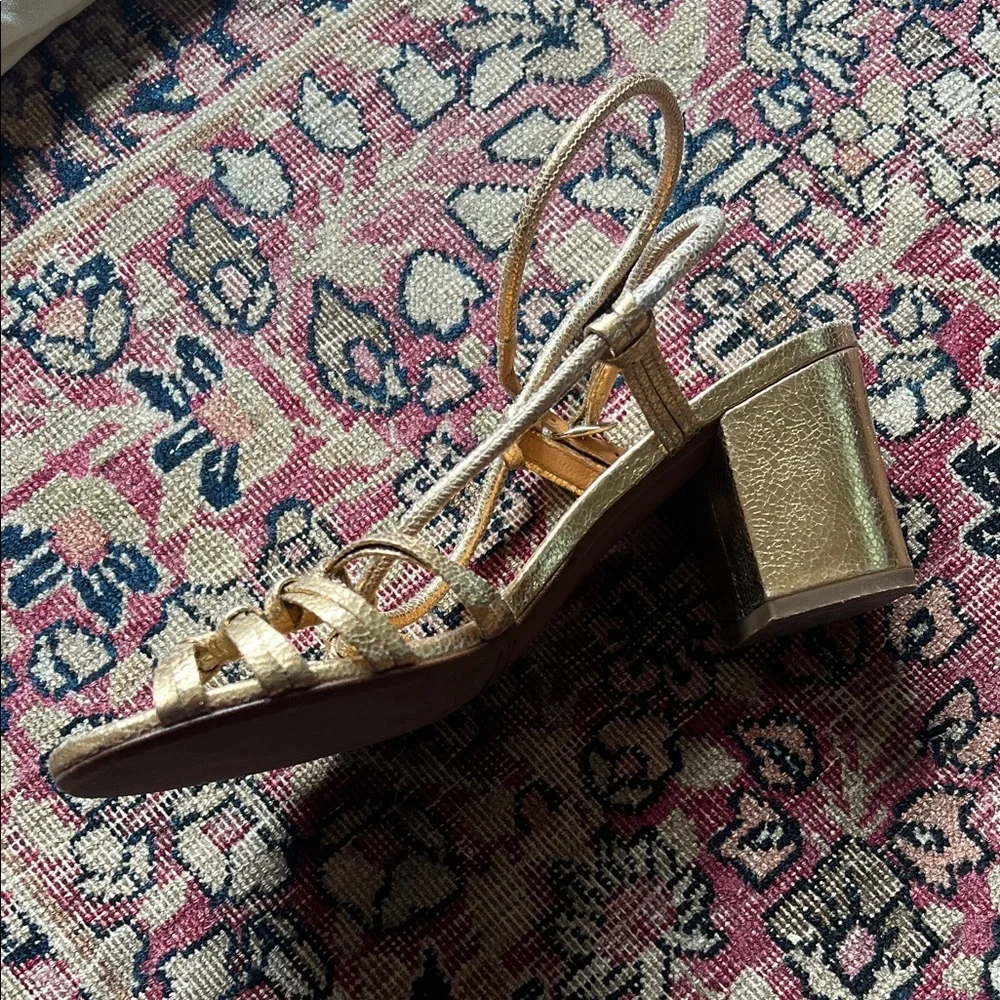 Sezane Gloria Metallic Gold Strappy Sandals with block heel - Picture 2 of 3